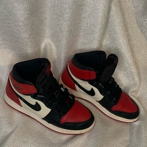 Jordan 1 Retro High “ Bred T… size 4.5